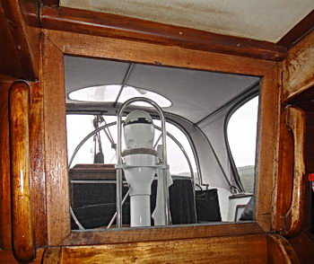 yacht screen for companionway